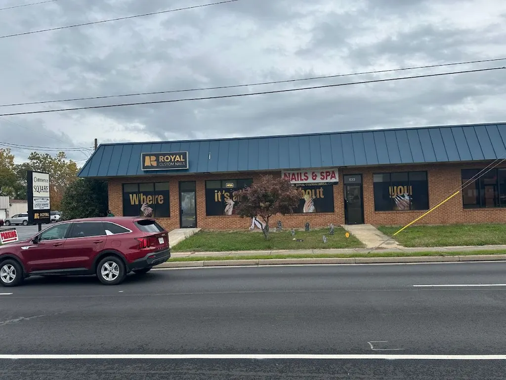 Royal Custom Nails — Nail salon in Front Royal